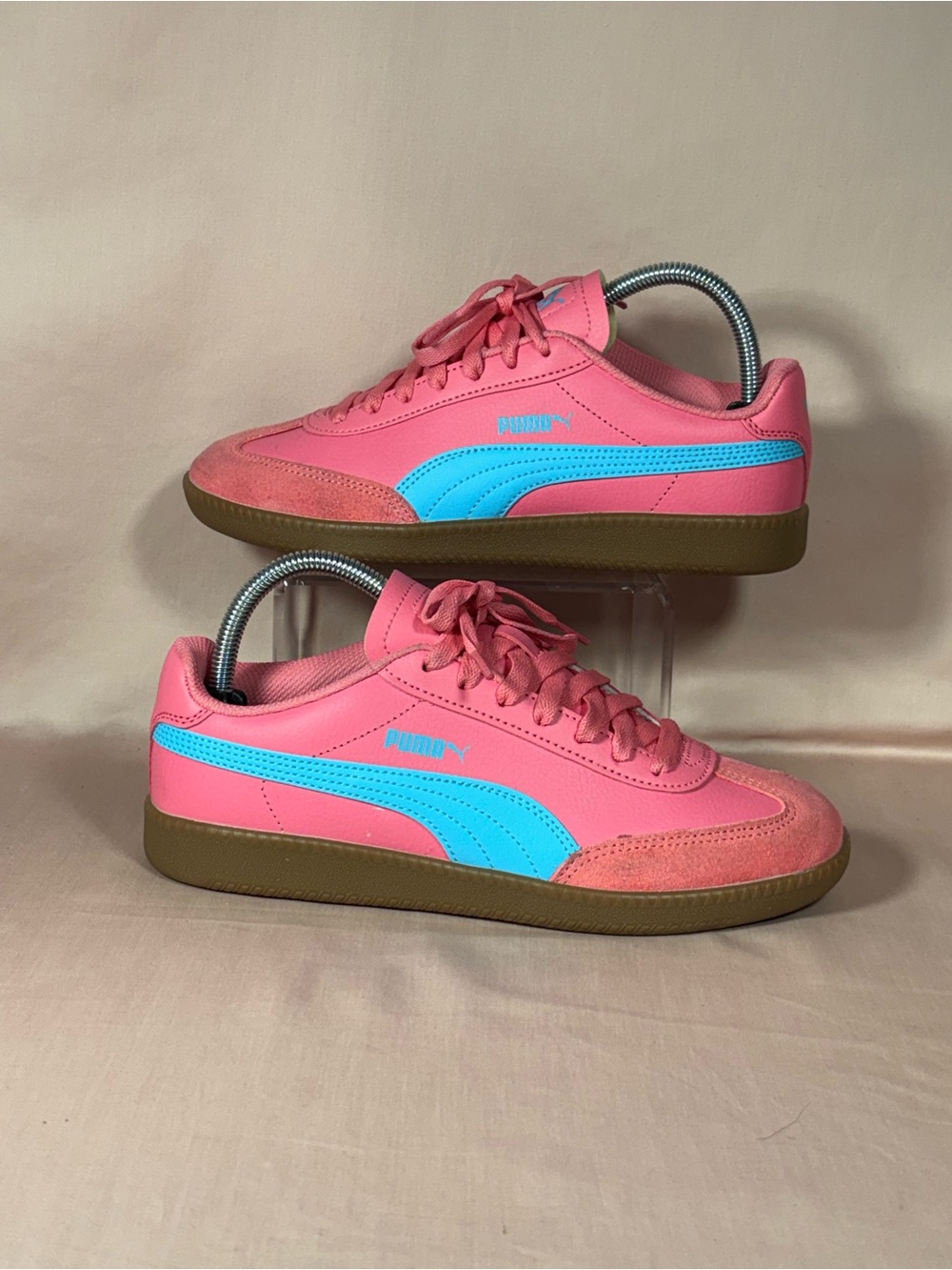 PUMA Women's Athletic Pink/Blue/Gum Colorblock Lace Up Sneakers SZ 8 (401090-07)